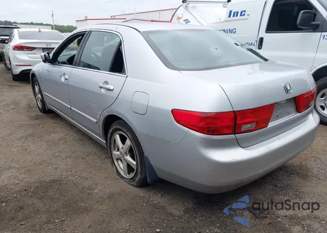 2005 Honda Accord 2.4 Ex из США, поврежденный, VIN 1HGCM56745A000167